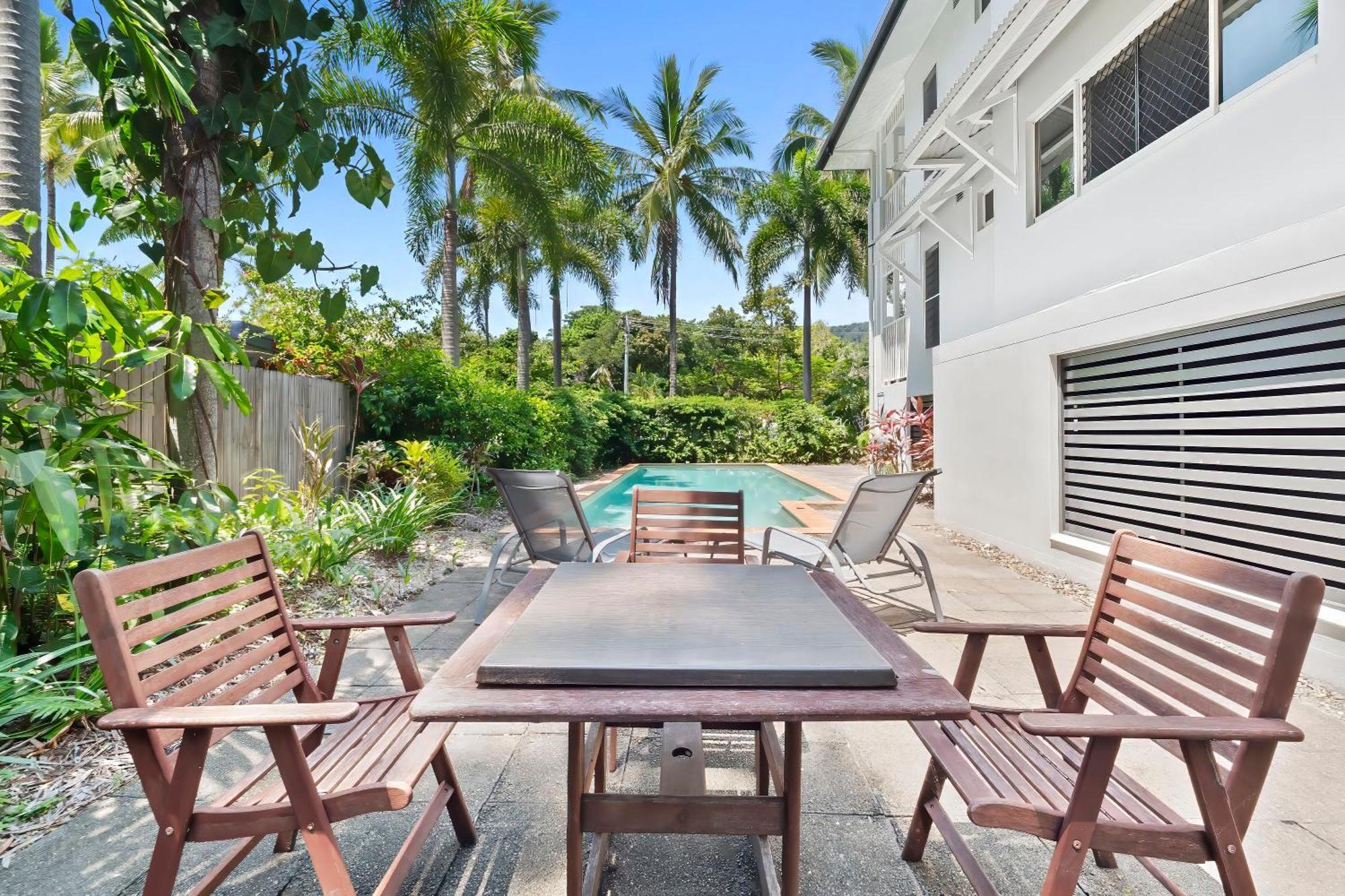Arlington Apartments Clifton Beach Esterno foto